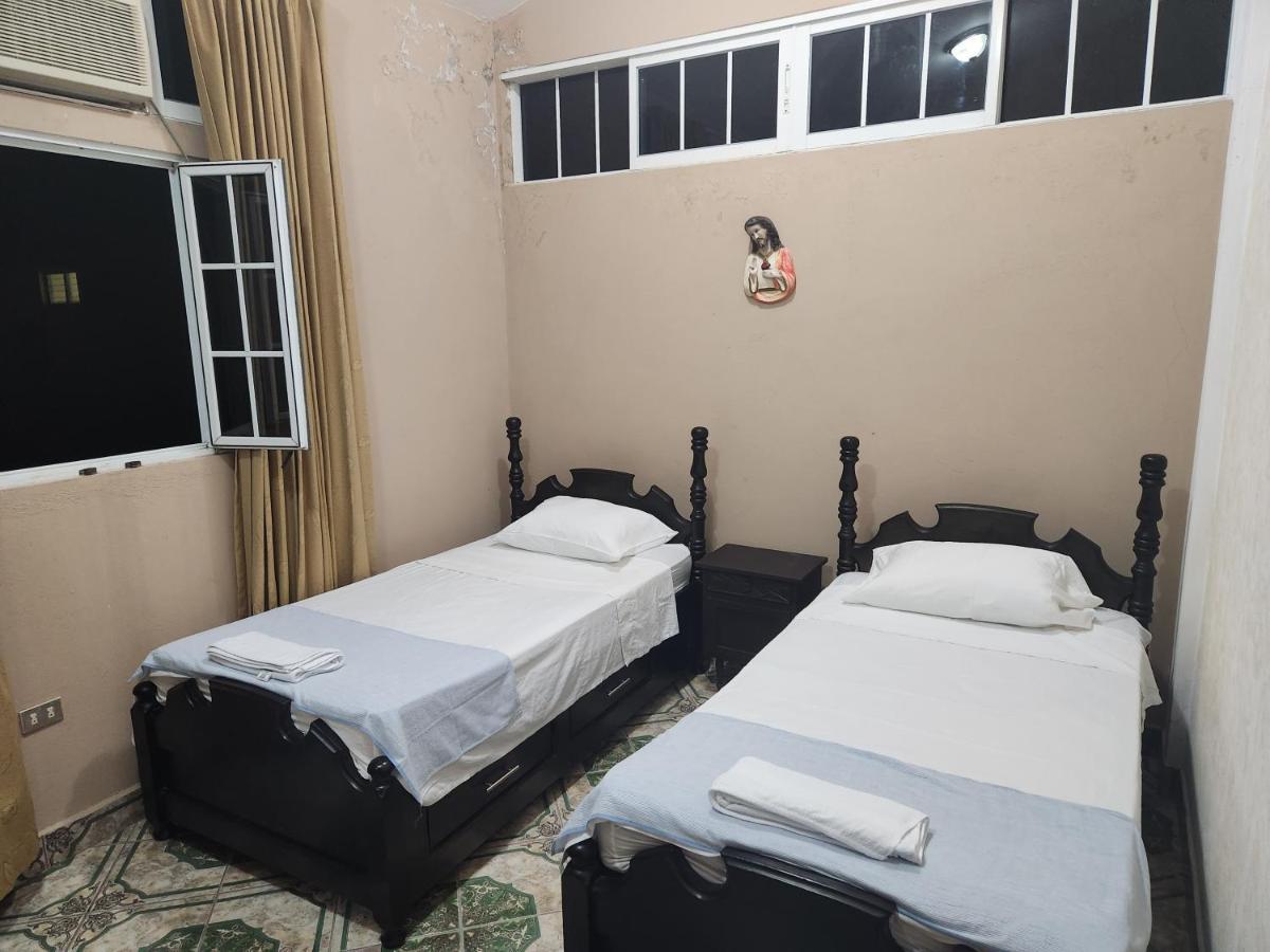 Hotel Casa De Don Francisco Flores Bagian luar foto