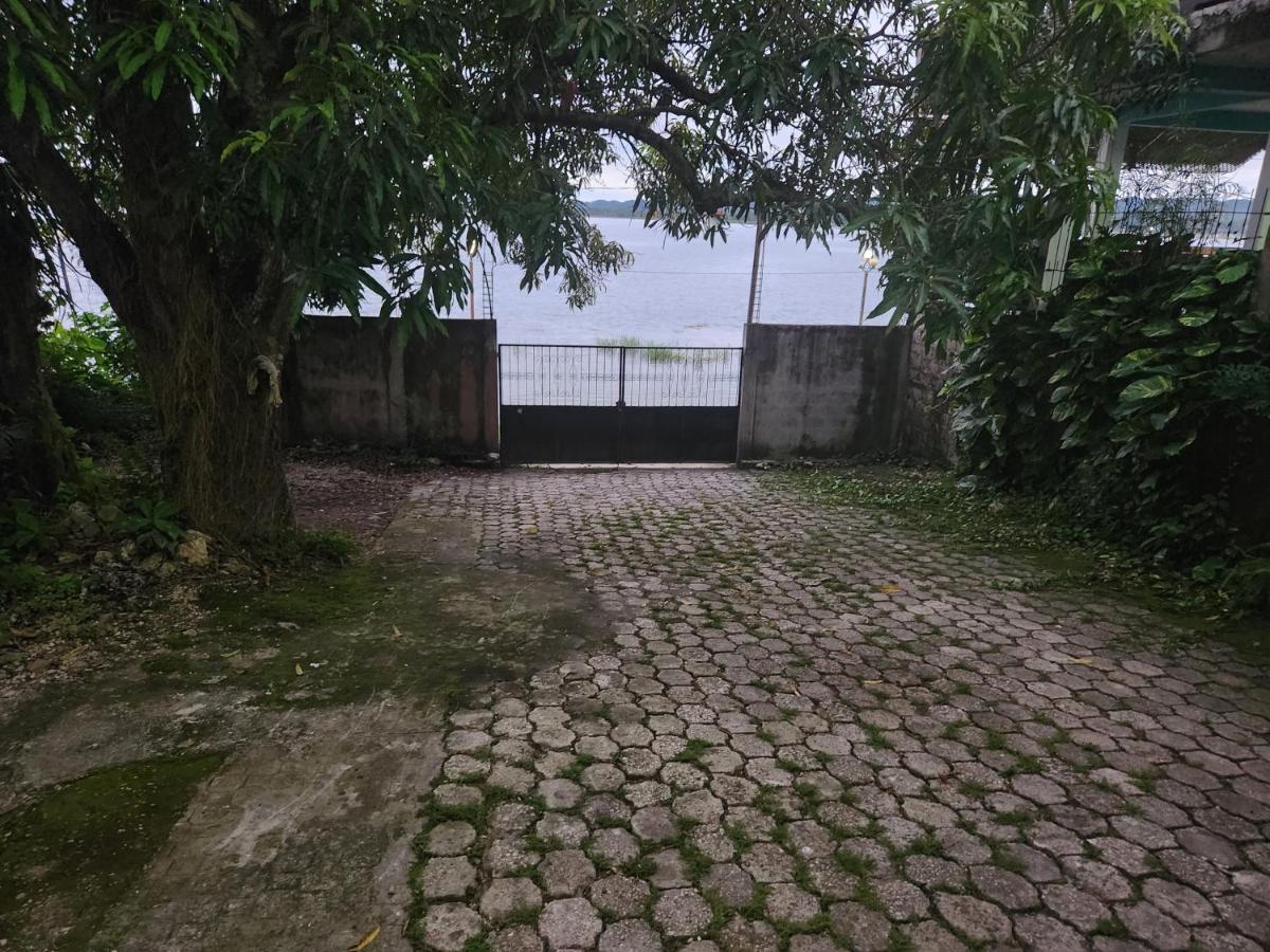 Hotel Casa De Don Francisco Flores Bagian luar foto